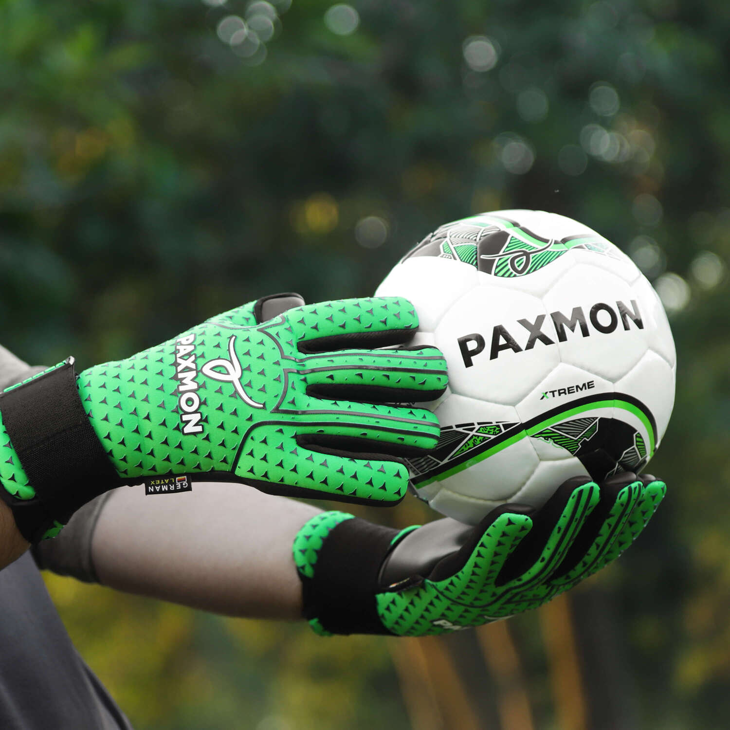 Top-Quality Goalkeeper Gloves for Adult Pro Players with German Latex and  Adhesive Seams – Paxmon Sports